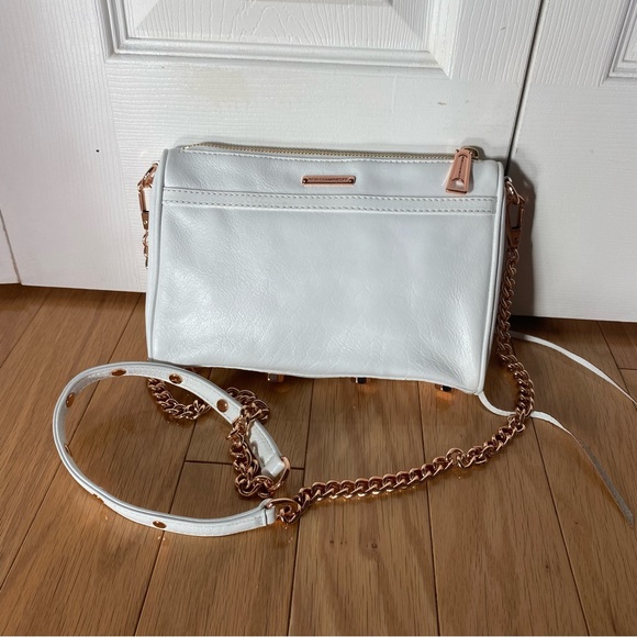 Mini M.A.C. - Picture 2 of 2